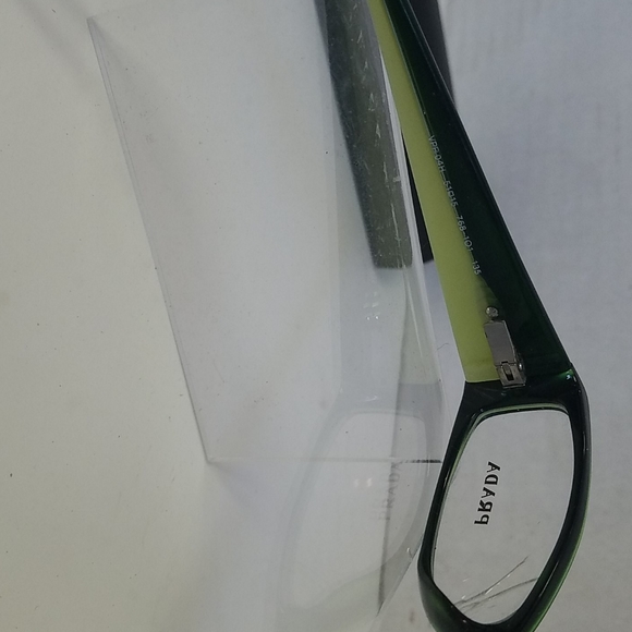Eyeglasses - Picture 5 of 8